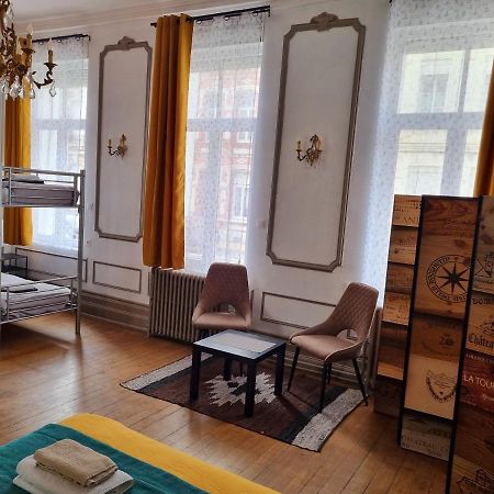 Les Appartements Fenelon Le Cateau-Cambresis Εξωτερικό φωτογραφία