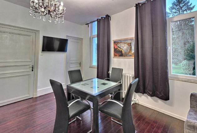 Les Appartements Fenelon Le Cateau-Cambresis Εξωτερικό φωτογραφία